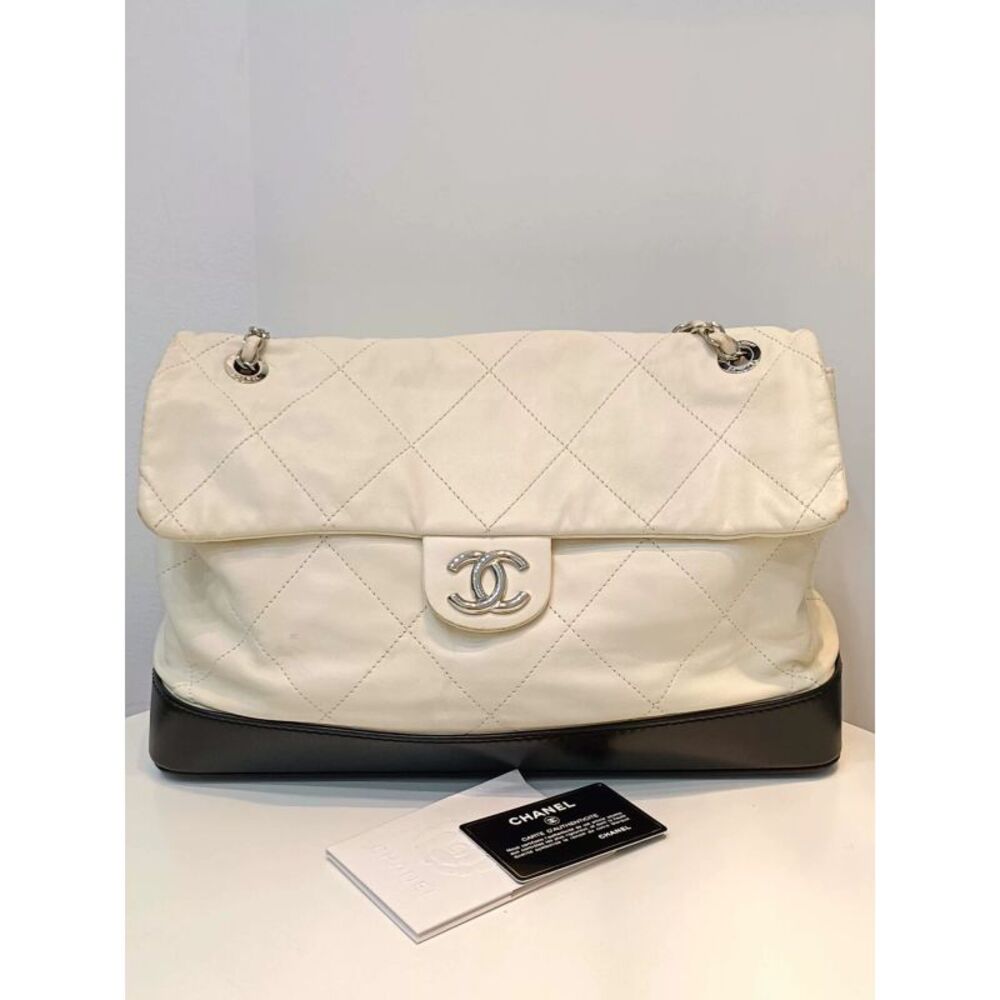 Chanel Women Pre-Loved Bag Very Good Condition